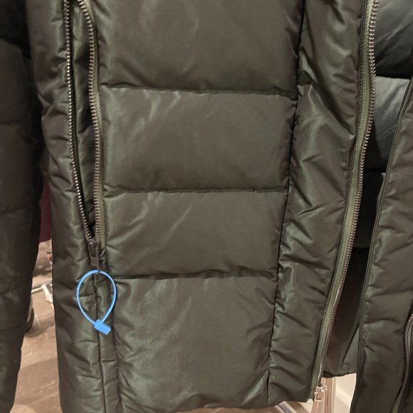 Helly Hansen Puffer Coat XL - Picture 7 of 9